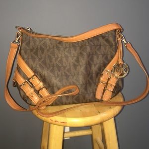 Michael Kors Medium Crossbody
